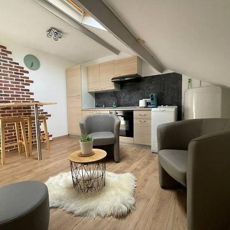 Edouard 2. Logement Complet. Charleville-Mézières Exteriör bild